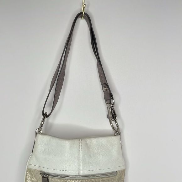 B Makowsky Bag Crossbody|Shoulder Bag Leather Slim Profile Crossbody Bag - Picture 6 of 15